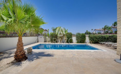 Large 3 bedroom furnished villa with swimming pool for sale in Agia Thekla