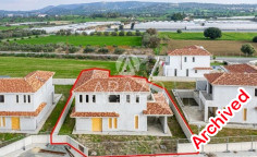Spacious 3 bedroom villa with swimming pool for sale in Kalavasos