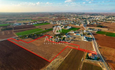 Residential 33484 m2 for sale in Avgorou, Famagusta