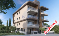 Spacious two bedroom top floor apartment Mesa Geitonia 