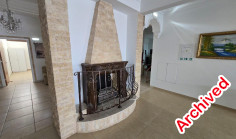 10 bedroom house to rent in Deryneia