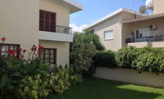 5 bedrooms house for sale in Aglantzia