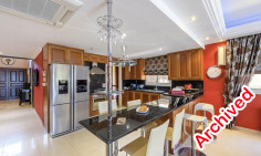 5 bedrooms house for sale in Kapparis