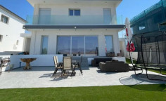 4 bedroom house for sale in Deneia