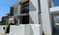 4 bedroom house for sale in Deneia