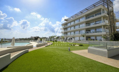Luxury 3 bedroom furnished apartment with swimming pool for sale in Protaras
