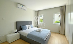 Luxury 3 bedroom furnished apartment with swimming pool for sale in Protaras