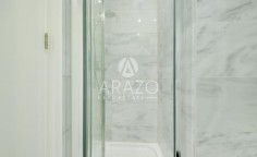 2 bedroom furnished apartment with swimming pool to rent in Mackenzie Beach