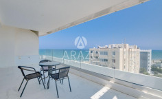 2 bedroom furnished apartment with swimming pool to rent in Mackenzie Beach