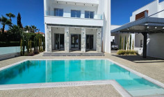 5 bedrooms house for sale in Protaras