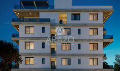 2 bed apartment with swimming pool for sale in Mesa Geitonia