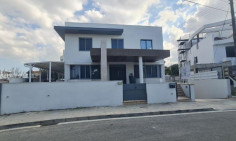 Large commercial to rent Strovolos Large commercial to rent Strovolos