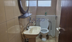 Top floor 3 bedroom apartment in vibrant Omonoia 