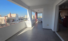 Spacious furnished three bedroom apartment in Kapsalos 