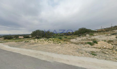 Large development land for sale in scenic Maroni , Larnaca