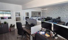 Ground floor office for rent in central Agios Nicolaos 