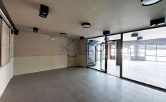Mixed use commercial building in Latsia, Nicosia 