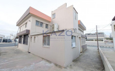 Mixed use commercial building in Latsia, Nicosia 