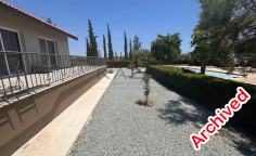 Modern villa with pool in tranquil Parekklisia location 