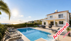 5 bedroom sea view villa for sale in Chloraka Paphos | private pool 