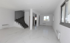 Spacious 4 bedroom house to rent in Strovolos