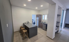Large 3 bedroom apartment to rent in Aglantzia