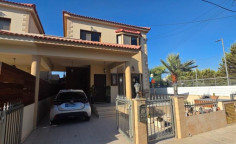 For bed house for sale in Lakatamia