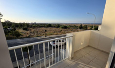 2 bedroom house to rent in Deryneia