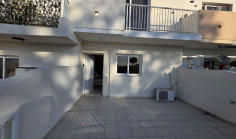 2 bedroom house to rent in Deryneia