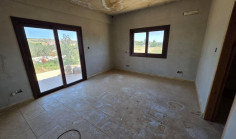 8 bedroom house to rent in Agia Thekla