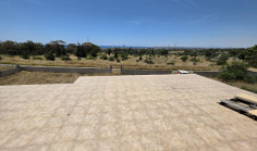 8 bedroom house to rent in Agia Thekla