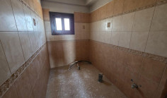 8 bedroom house to rent in Agia Thekla