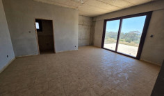 8 bedroom house to rent in Agia Thekla