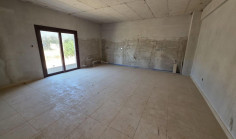 8 bedroom house to rent in Agia Thekla