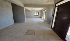 8 bedroom house to rent in Agia Thekla