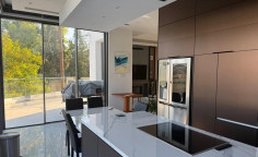 4 bedroom house to rent in Palouriotissa