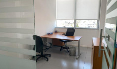 Spacious commercial to rent in Aglantzia