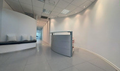 Spacious commercial to rent in Aglantzia