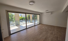 Large 2 bedroom apartment to rent in Lykabittos