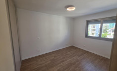 3 bedroom apartment to rent in Lykabittos