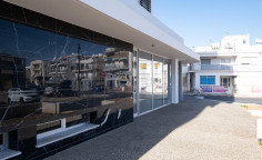 Commercial for sale in Strovolos