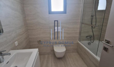 For rent 2 bedroom seafront apartment in Germasogeia For rent 2 bedroom seafront apartment in Germasogeia
