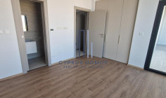 For rent 2 bedroom seafront apartment in Germasogeia For rent 2 bedroom seafront apartment in Germasogeia