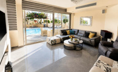 5 bedroom house to rent in Ayia Napa 5 bedroom house to rent in Ayia Napa
