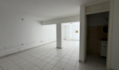 Spacious commercial for sale in Strovolos