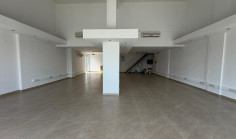 Spacious commercial for sale in Strovolos
