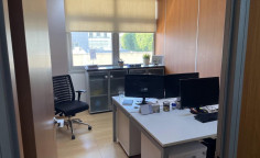 Commercial for rent Agioi Omologites