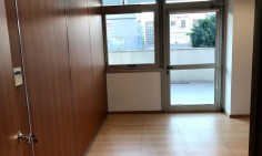 Commercial for rent Agioi Omologites
