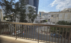 3 bedroom apartment for sale in Agioi Omologites