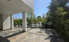 3 bedroom apartment to rent in Ayios Andreas